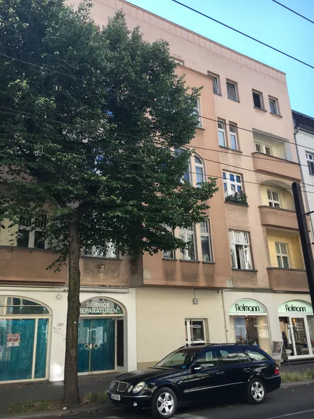 Erstbezug nach Komplettsanierung! — photo 1